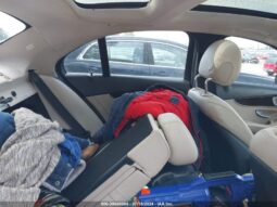 
										2015 Mercedes-benz C 300 full									