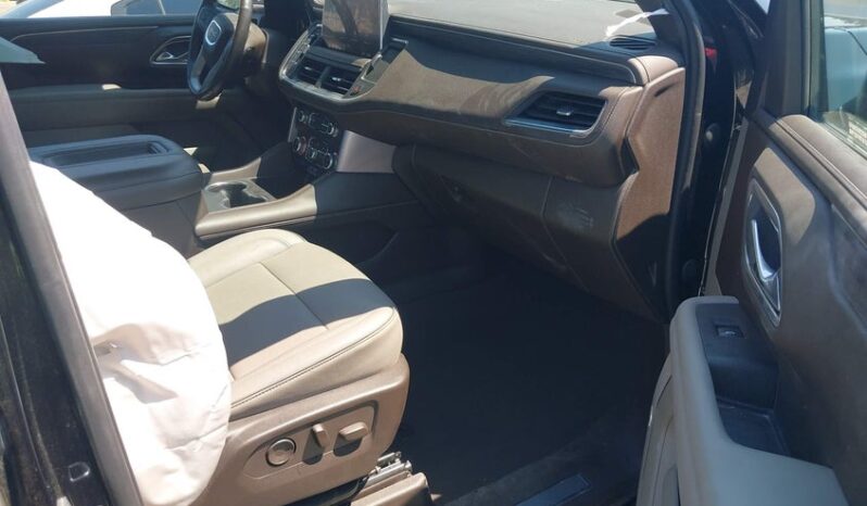 
								2021 Gmc Yukon full									
