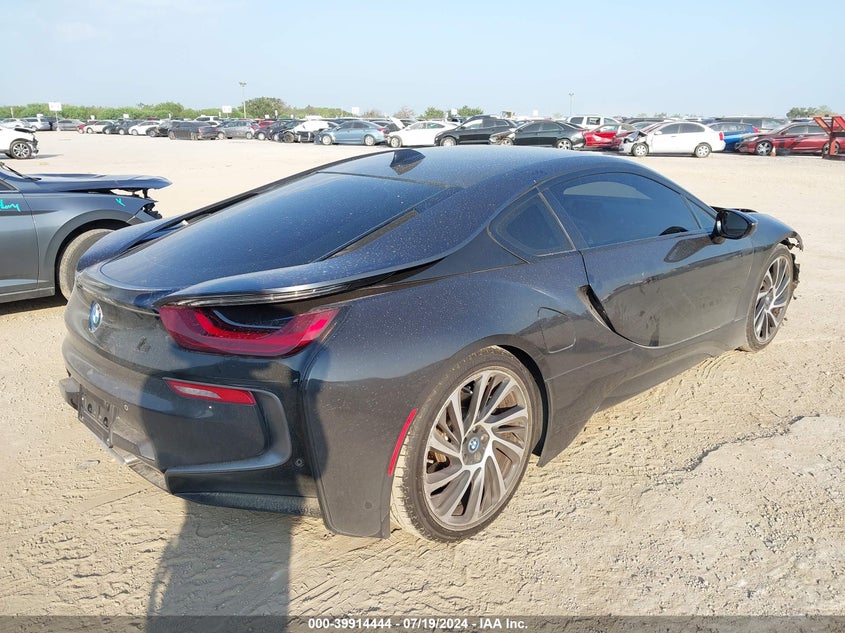 2015 BMW I8