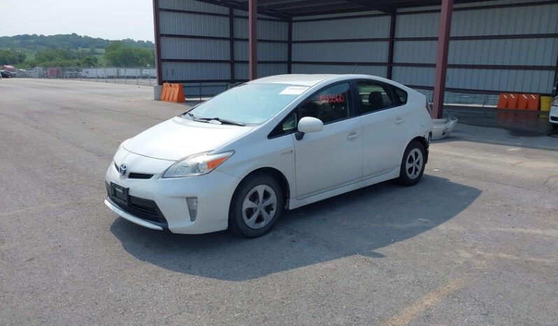 
								2015 Toyota Prius full									