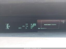 
										2015 Toyota Prius full									