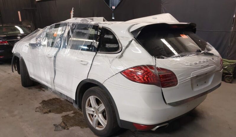 
								2013 Porsche Cayenne full									
