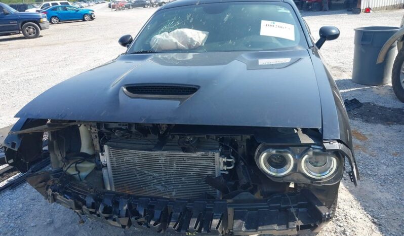 
								2019 Dodge Challenger full									