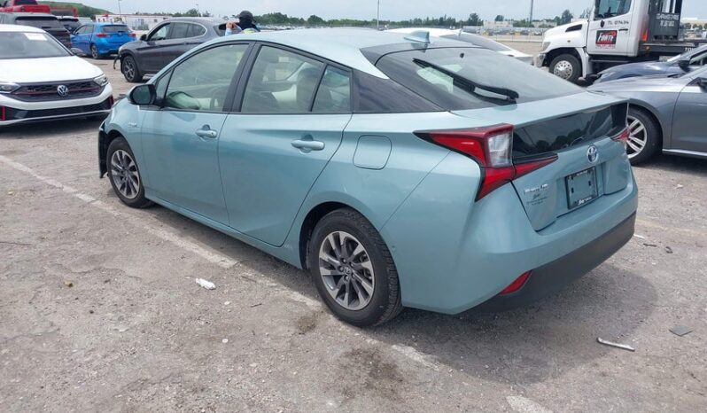 
								2022 Toyota Prius full									