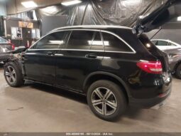 
										2019 Mercedes-benz Glc 300 full									