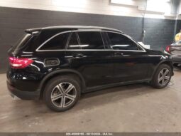 
										2019 Mercedes-benz Glc 300 full									