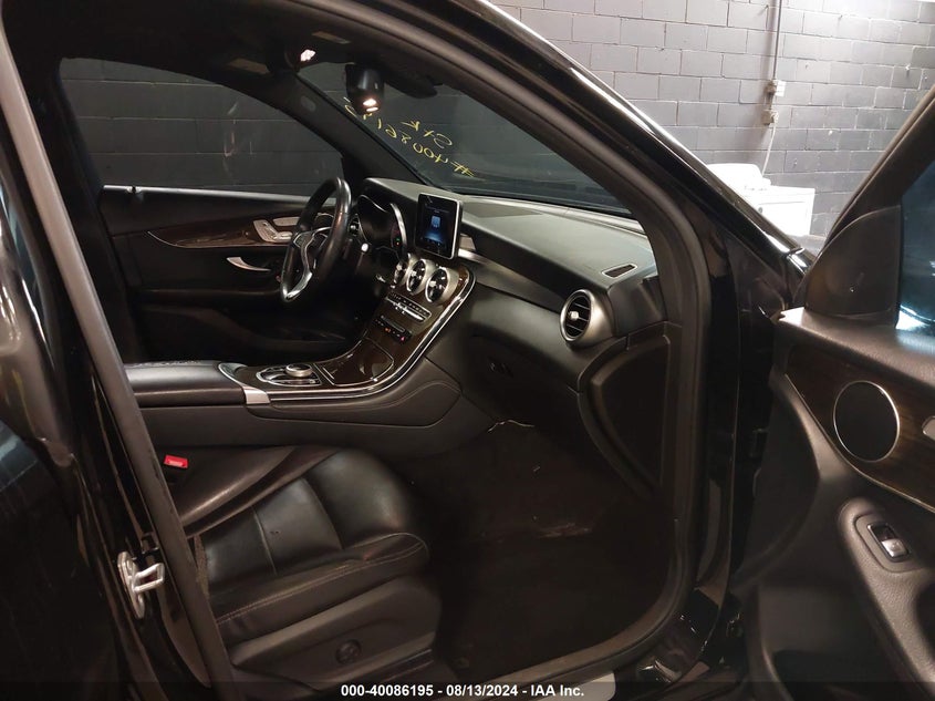 2019 Mercedes-benz Glc 300