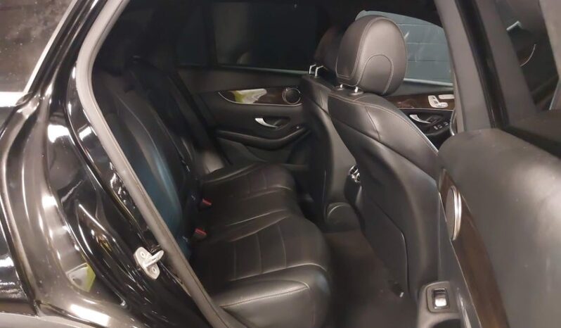 
								2019 Mercedes-benz Glc 300 full									