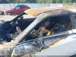
										2013 Dodge Challenger full									