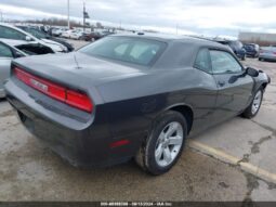 
										2013 Dodge Challenger full									