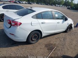 
										2018 Chevrolet Cruze full									