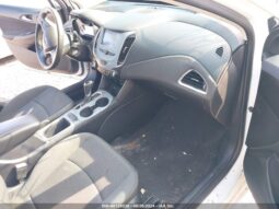 
										2018 Chevrolet Cruze full									