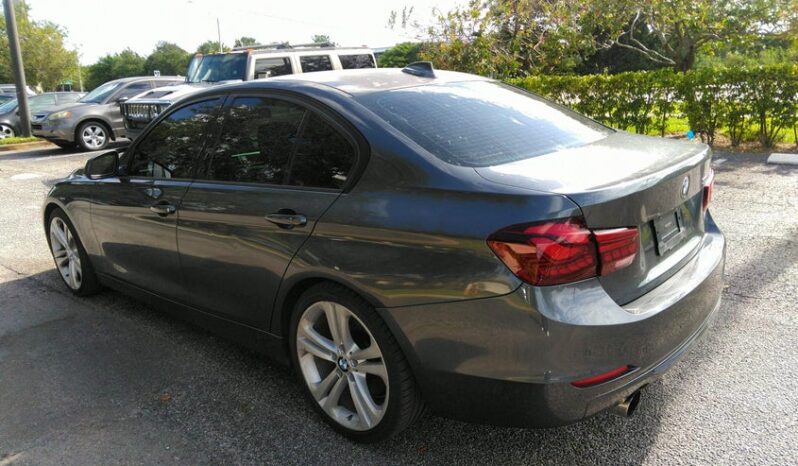 
								2012 BMW 3 series full									