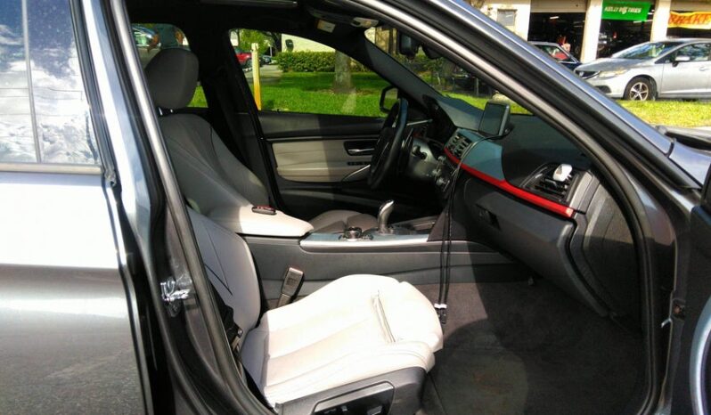
								2012 BMW 3 series full									