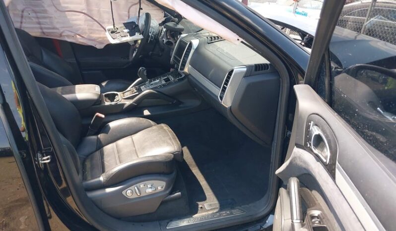 
								2014 Porsche Cayenne full									