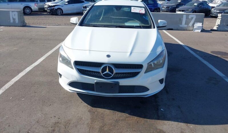 
								2018 Mercedes-benz Cla 250 full									