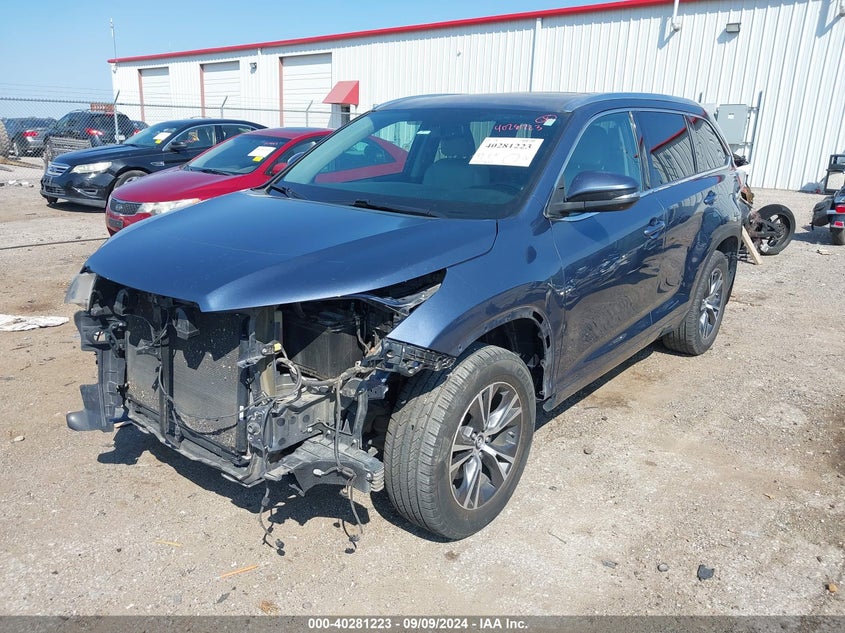 2016 Toyota Highlander