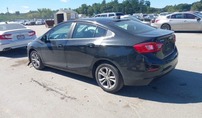 
								2019 Chevrolet Cruze full									