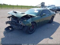 
										2021 Dodge Challenger full									
