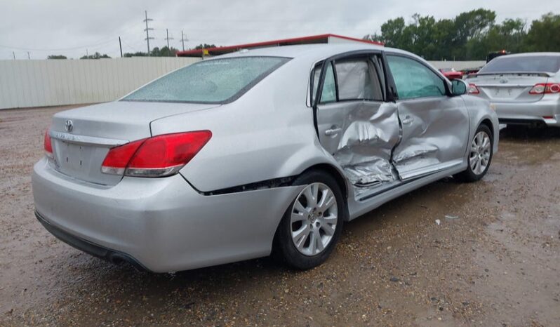 
								2012 Toyota Avalon full									