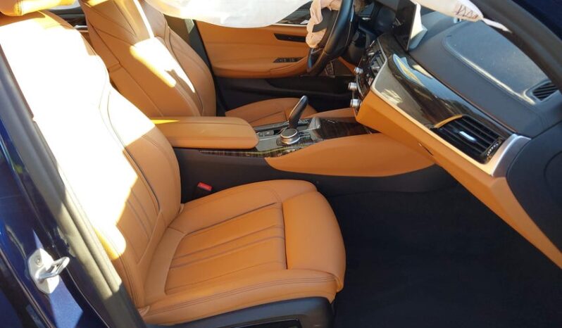 
								2020 BMW 5 series full									