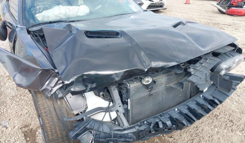 
								2019 Dodge Challenger full									