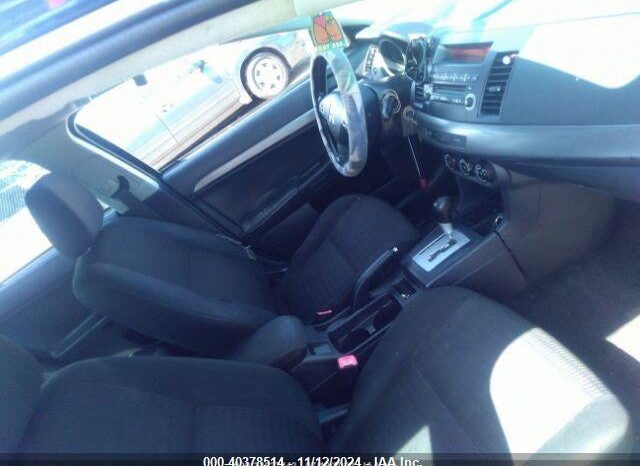 
								2012 Mitsubishi Lancer full									