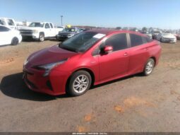 
										2016 Toyota Prius full									