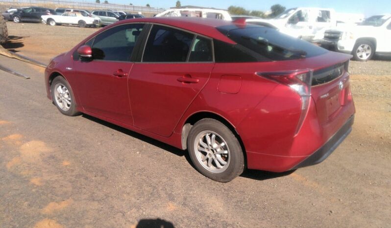 
								2016 Toyota Prius full									