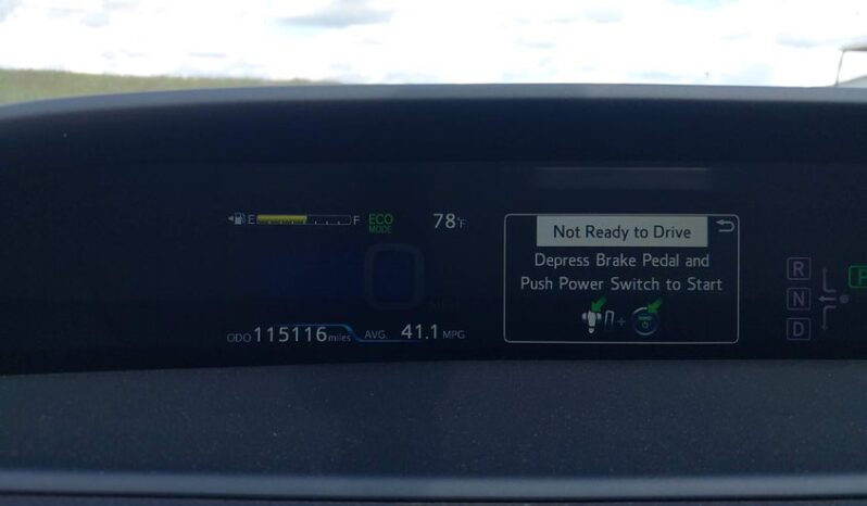 
								2016 Toyota Prius full									