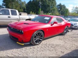 
										2017 Dodge Challenger full									