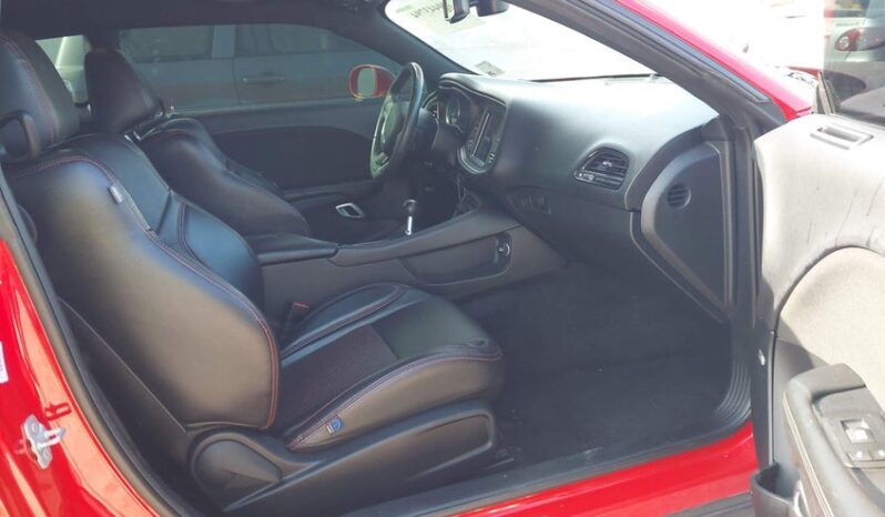
								2017 Dodge Challenger full									