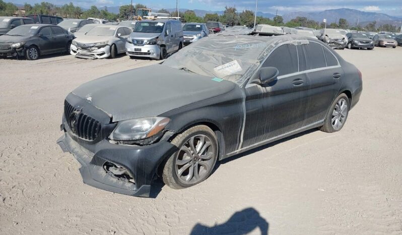 
								2018 Mercedes-benz C 300 full									