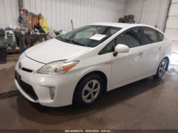 
										2014 Toyota Prius full									
