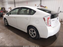 
										2014 Toyota Prius full									