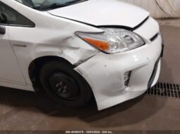 
										2014 Toyota Prius full									