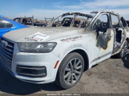 
										2017 Audi Q7 full									