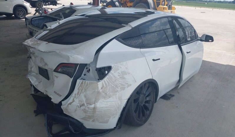 
								2021 Tesla Model y full									