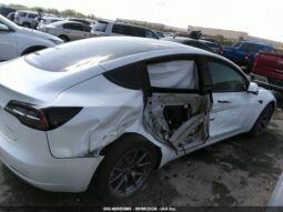 
										2022 Tesla Model 3 full									