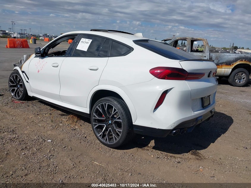 2022 BMW X6