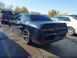 
										2015 Dodge Challenger full									