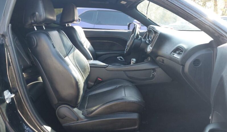 
								2015 Dodge Challenger full									