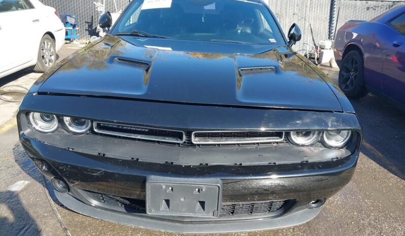 
								2015 Dodge Challenger full									