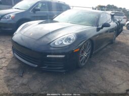 
										2016 Porsche Panamera full									