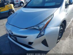 
										2016 Toyota Prius full									