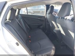 
										2016 Toyota Prius full									