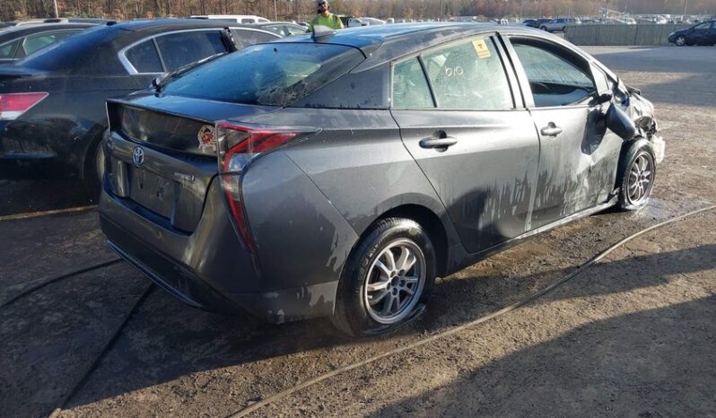 
								2017 Toyota Prius full									