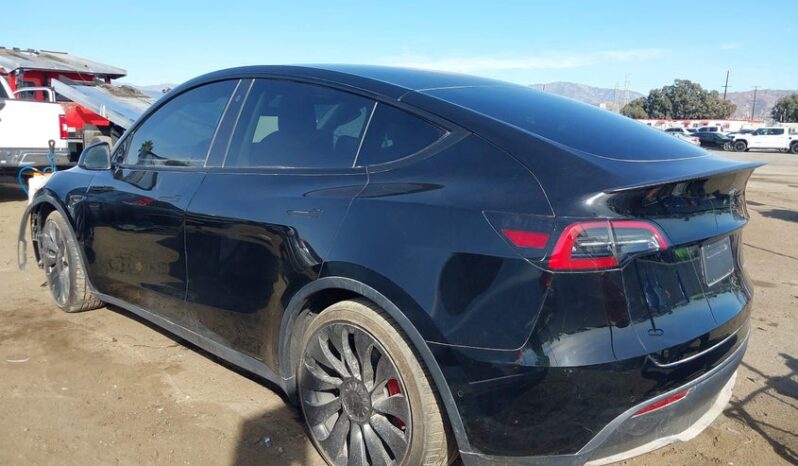 
								2022 Tesla Model y full									