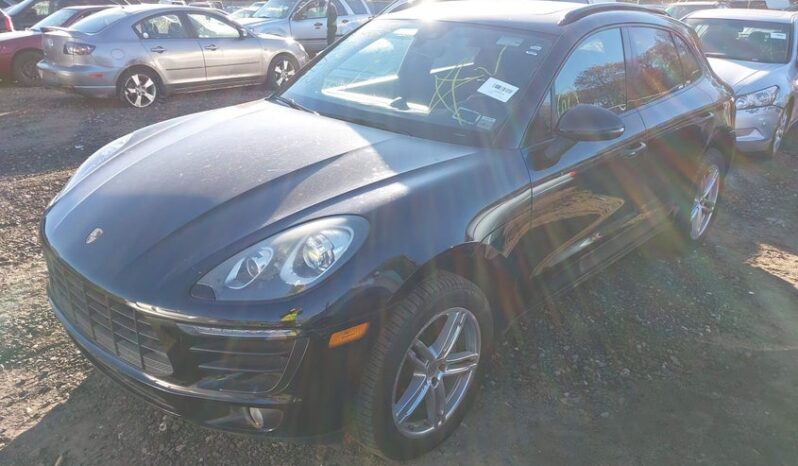 
								2018 Porsche Macan full									
