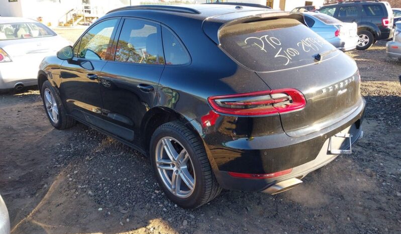 
								2018 Porsche Macan full									